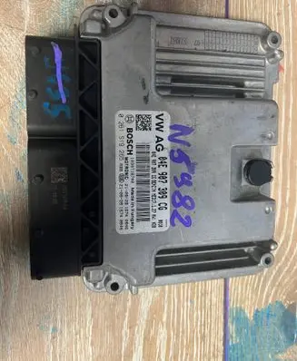 Audi Q3 F3 Engine control unit/module 04E907309CG 0261S19265