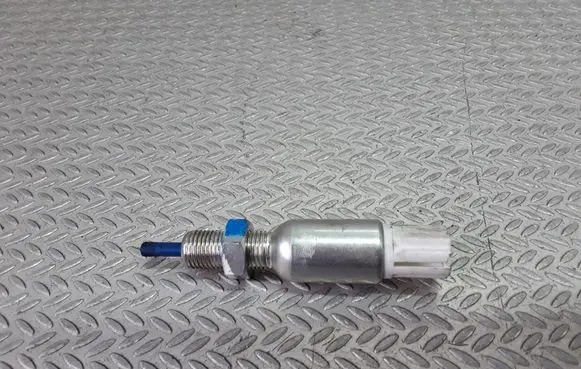 Clutch pedal sensor