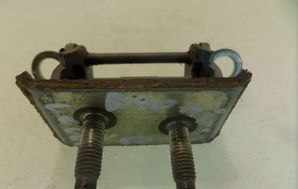 Volvo V50 Tailgate/trunk/boot hinge 30716263