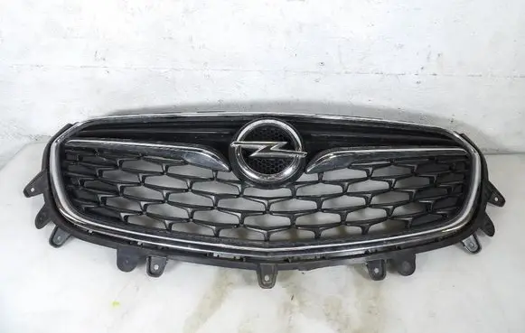 Opel Mokka X Front grill