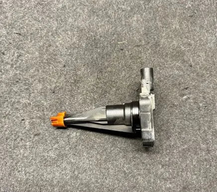 BMW 4 F32 F33 Oil level sensor 7638342