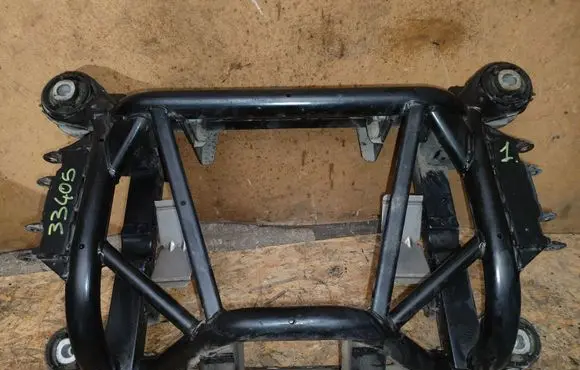 Maserati Quattroporte Rear subframe 980139806