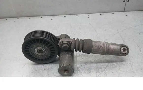 Volkswagen PASSAT B5.5 Generator/alternator belt tensioner 038145283A