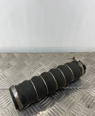Audi A8 S8 D3 4E Intercooler hose/pipe 4E0145709A