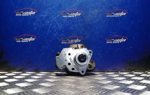 Renault Master II Fuel injection high pressure pump 8200170377 0445010033