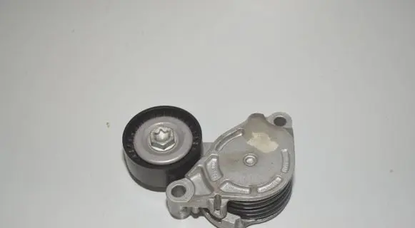 BMW 2 F46 Generator/alternator belt tensioner 8479475 11288479475 8600357