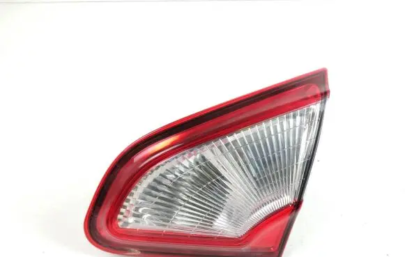 Nissan Qashqai+2 Tailgate rear/tail lights 89503209 B26550BR01A