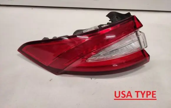 Maserati Levante Rear/tail lights CCC150001 20670102