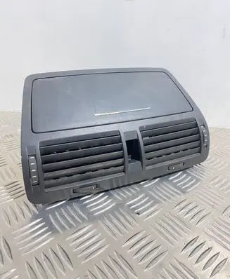 Skoda Octavia Mk2 (1Z) Dash center air vent grill 1Z0820951