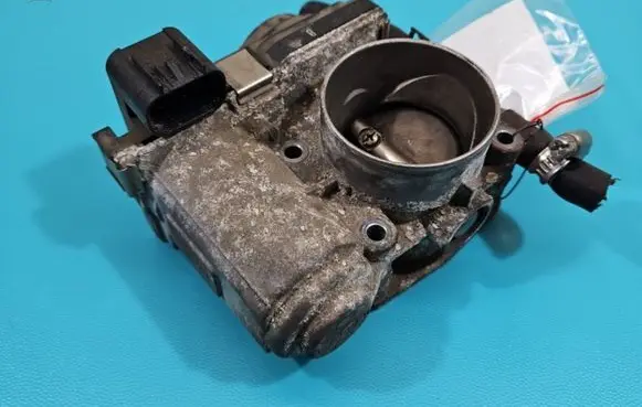 Opel Astra H Throttle body valve 055352858 IMPRK1436588
