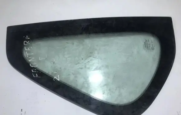 Opel Frontera B Rear side window