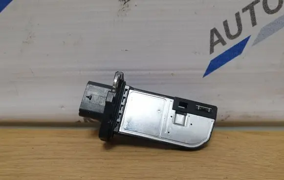 BMW X5 E70 Mass air flow meter 7804150