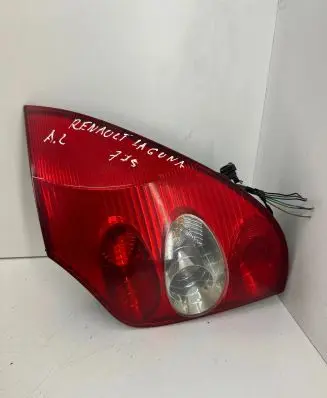 Renault Laguna II Rear/tail lights 8200002472