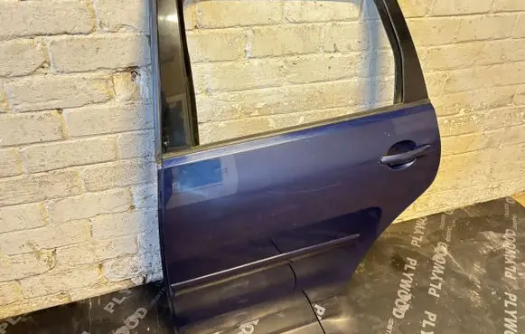 Volkswagen Polo Rear door 6Q6833311