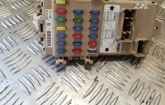 Subaru Forester SG Fuse module