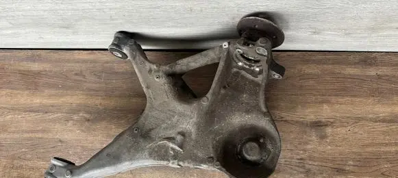 Volkswagen Transporter - Caravelle T7 Rear control arm 7T0501414C