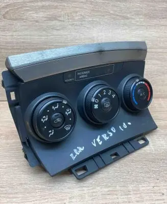 Toyota Verso Climate control unit 554200F030 87878A0 WithPlug