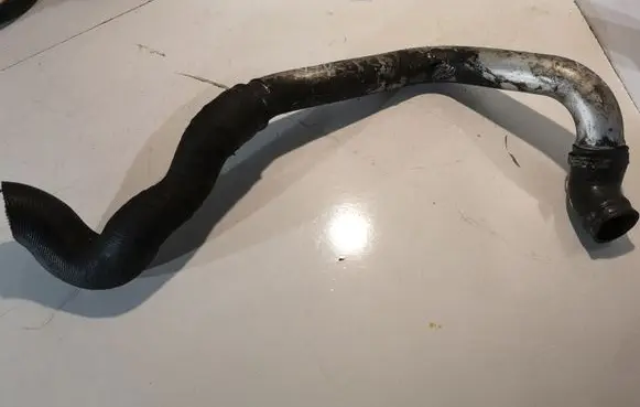 Volvo S70 V70 V70 XC Intercooler hose/pipe