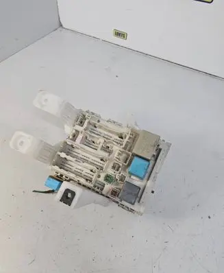 Toyota Prius (NHW20) Fuse module 503150387 5D280485 9312