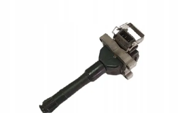 BMW 7 E38 High voltage ignition coil 1703359
