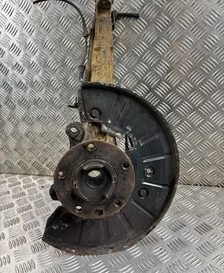 Volkswagen Touareg II Front wheel hub 7P6407245A