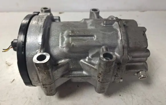 Toyota Corolla E210 E21 Air conditioning (A/C) compressor (pump) 042400-0500