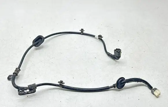 Hyundai Tucson TL Rear ABS sensor wiring 59795D3000