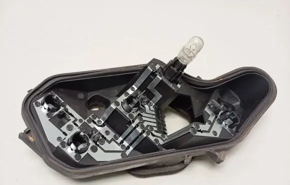 Tail light part