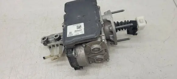 Chrysler Pacifica Brake power pressure regulator P68240033AI 68240033AI