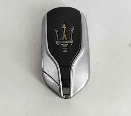 Maserati Ghibli Ignition key/card 670071203