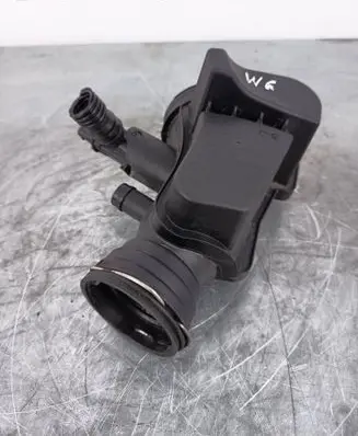 BMW 3 F30 F35 F31 Intake resonator 8601681