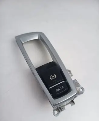 BMW X3 F25 Hand parking brake switch 6822518