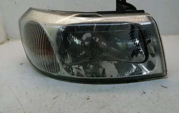 Ford Transit Headlight/headlamp YC1513W029
