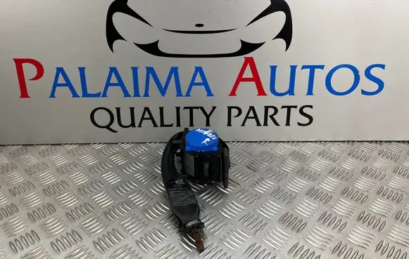 Ford Mondeo MK V Rear seatbelt 1046250N97