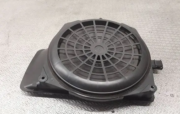 Audi A4 S4 B7 8E 8H Subwoofer speaker 8E5035412