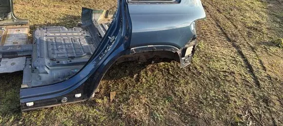 Mercedes-Benz EQB Rear quarter panel TM24123