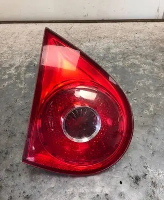 Volkswagen Golf V Rear/tail lights 1K6945093G