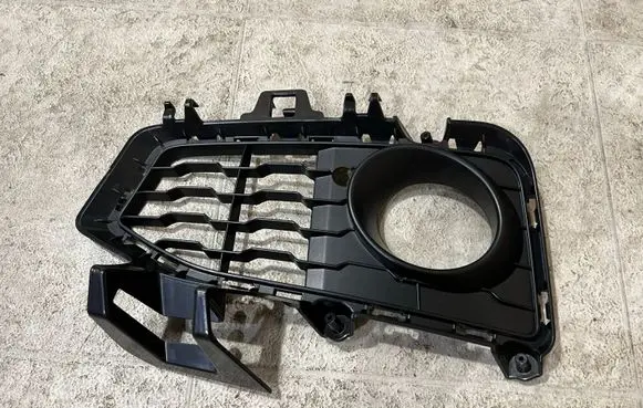 BMW 4 F32 F33 Front fog light trim/grill 8054507