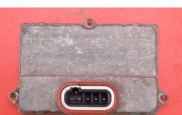 Opel Astra H Voltage converter/converter module 5DV008290-00