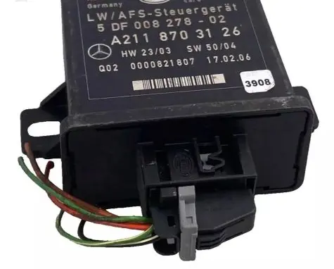 Mercedes-Benz E W211 Light module LCM A2118703126