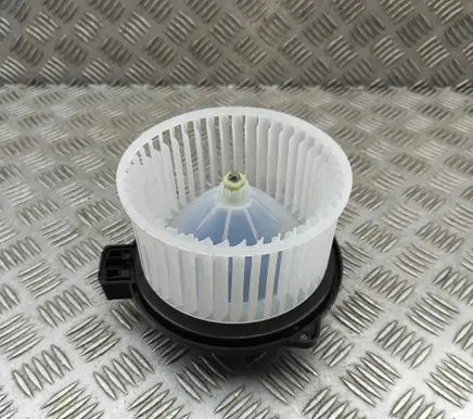 Mazda 3 Heater fan/blower B0J861B10 HB111GRS505