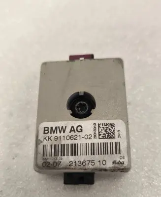 BMW 3 E90 E91 Antenna control unit 9110621 21367510