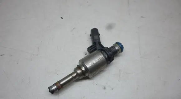 Audi A6 S6 C7 4G Fuel injector 06H906036G