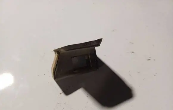 Audi A6 S6 C4 4A Front door lock loop/hook striker 