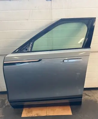Land Rover Range Rover Velar Front door