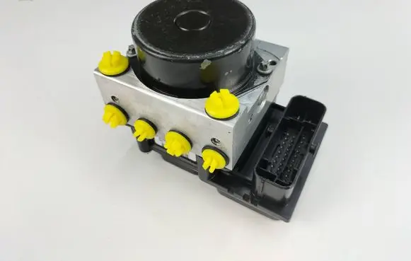 Skoda Fabia Mk2 (5J) ABS Pump 6R0907379S 0265237025 6R0614117K