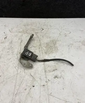 Headlight/headlamp level sensor