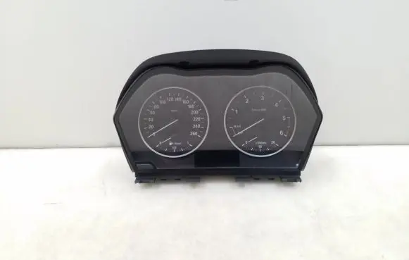 BMW 1 F20 F21 Speedometer (instrument cluster) 9232891