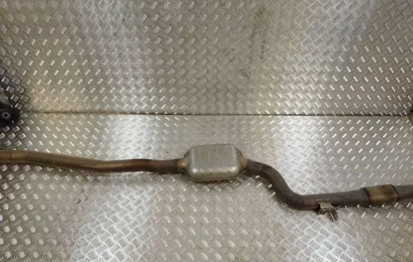 Mercedes-Benz E W238 Middle muffler/silencer 
