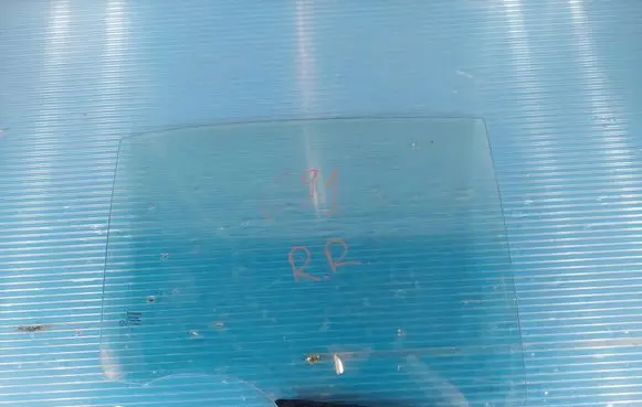 Toyota Corolla E210 E21 Rear door window glass 43R00097